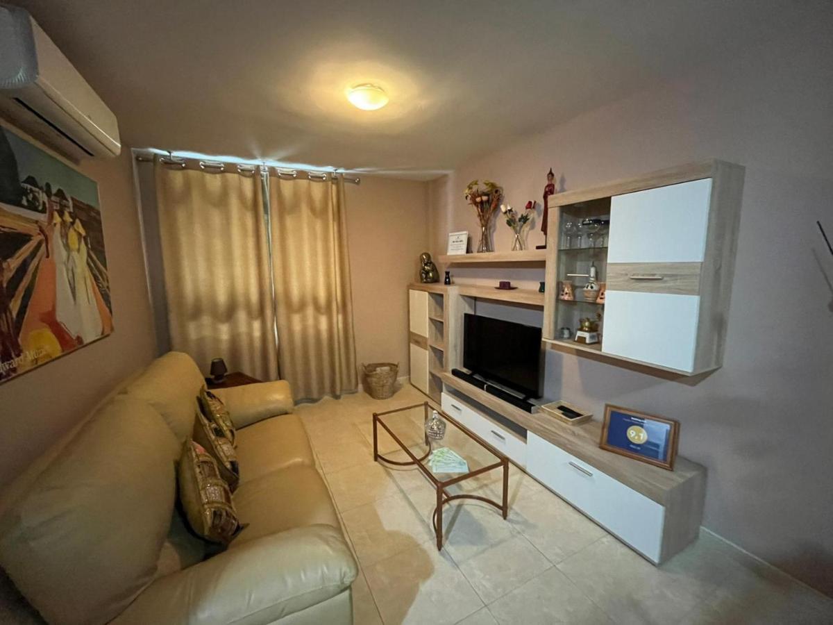 Piso 20 Apartment กันเดลาเรีย ภายนอก รูปภาพ