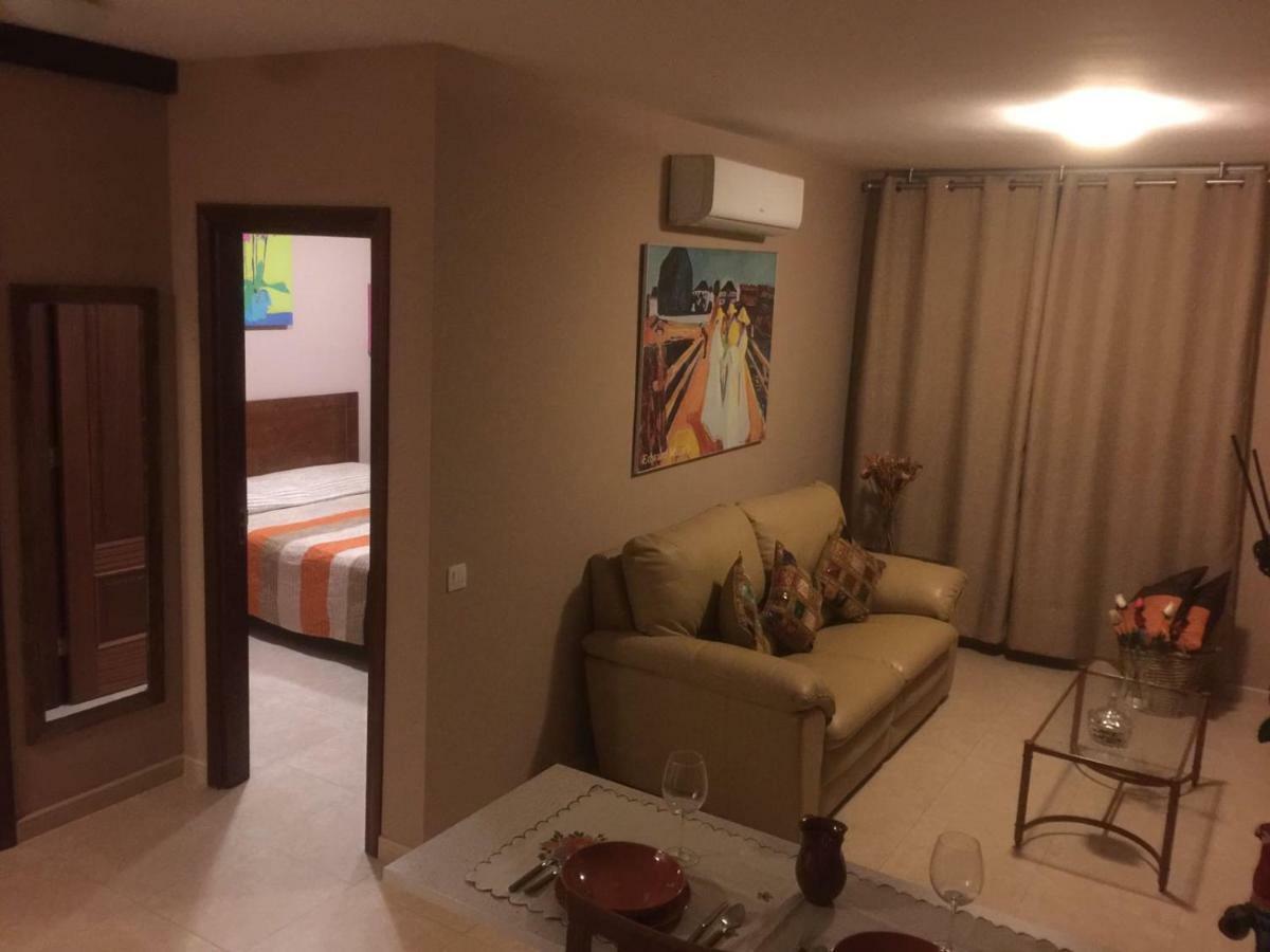 Piso 20 Apartment กันเดลาเรีย ภายนอก รูปภาพ